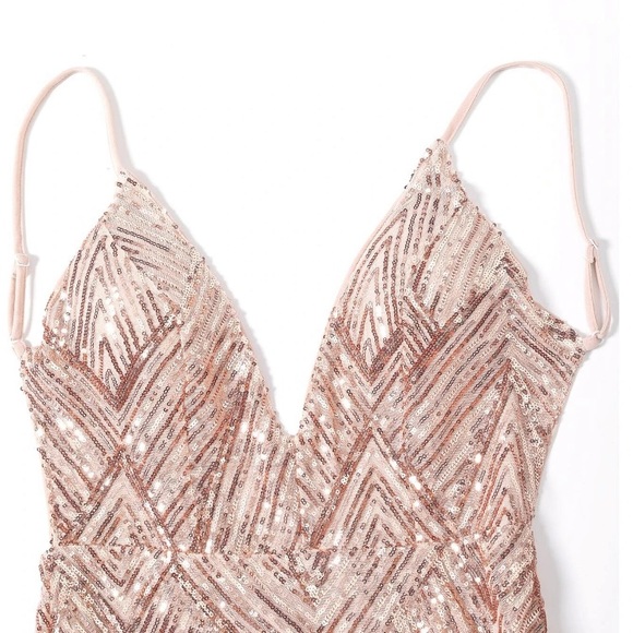 Luxe party bridesmaids prom wedding open back mermaid hem sequins gown dress - Picture 6 of 6